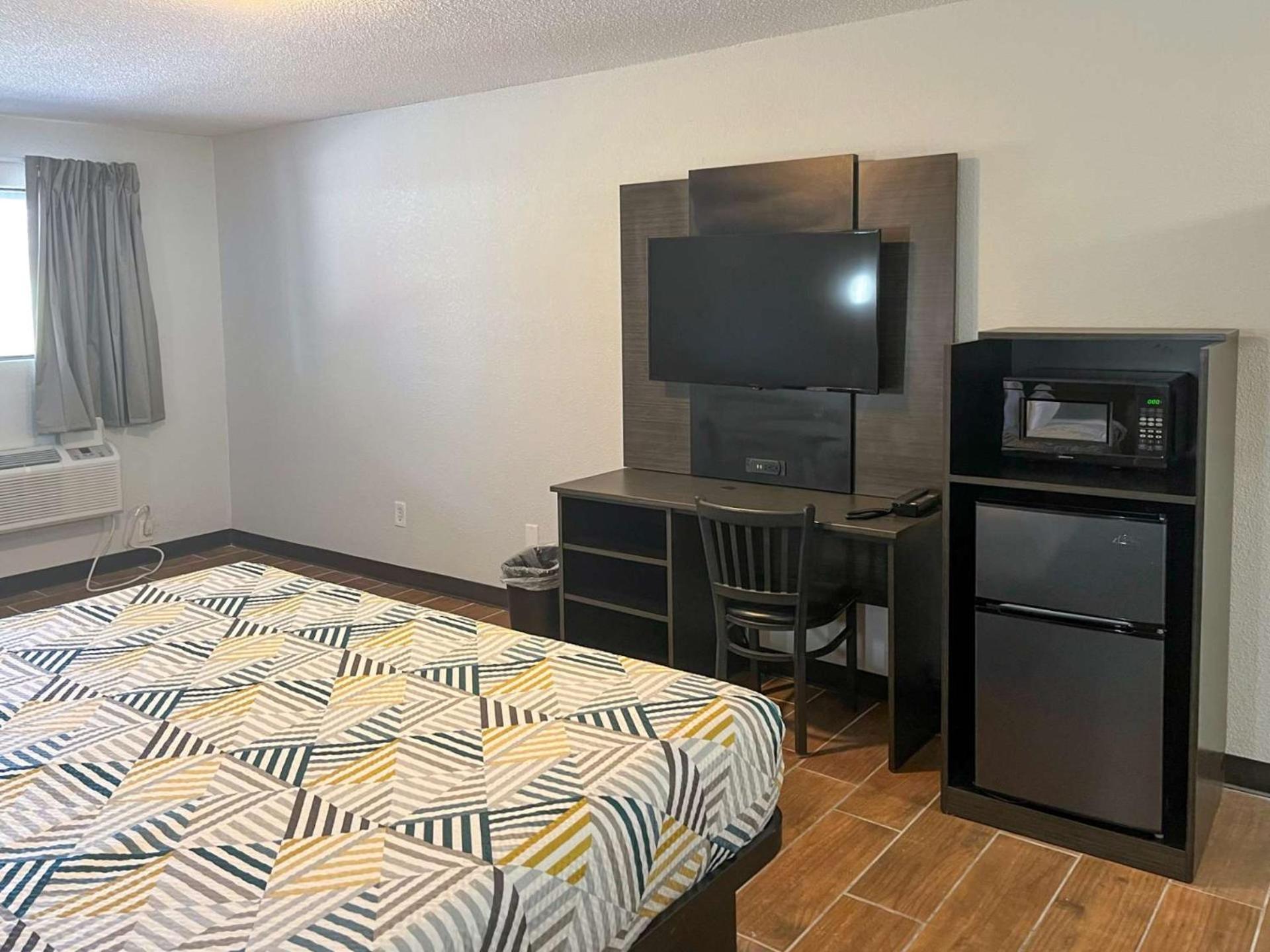 Studio 6 Suites Hurricane, Wv Экстерьер фото