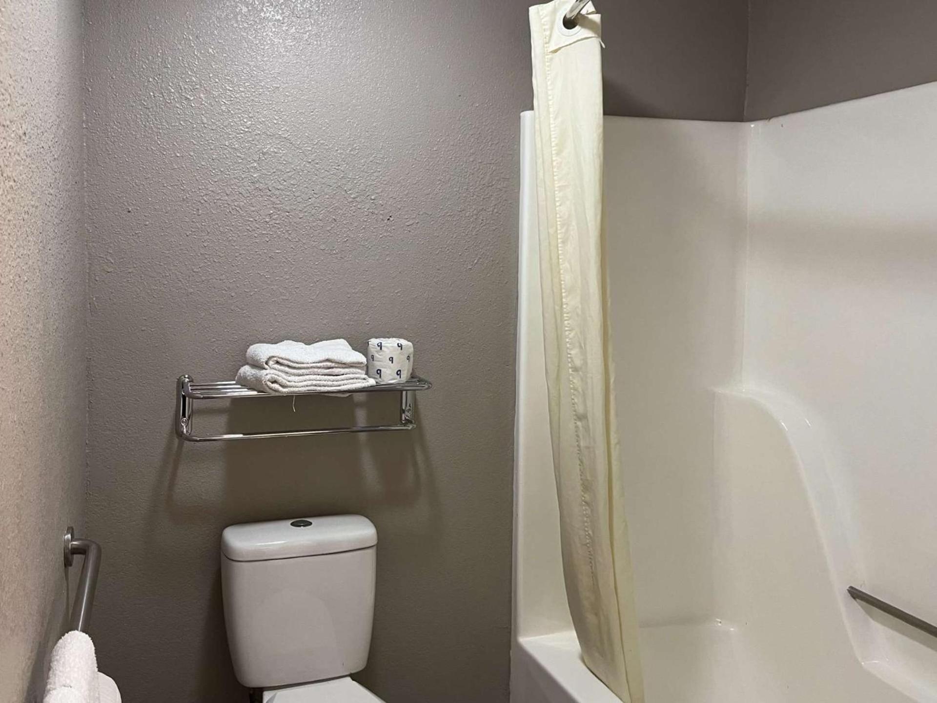 Studio 6 Suites Hurricane, Wv Экстерьер фото