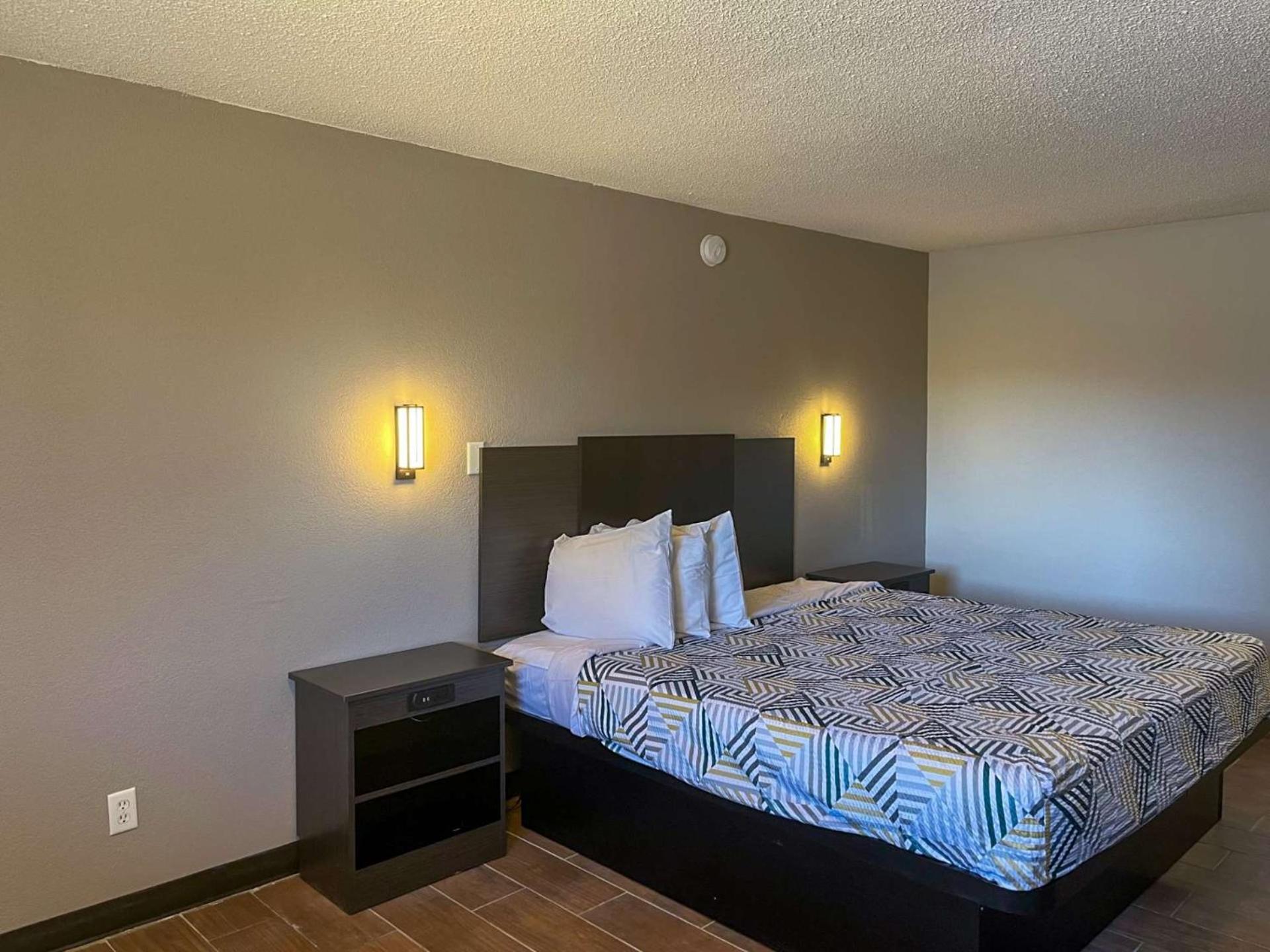 Studio 6 Suites Hurricane, Wv Экстерьер фото