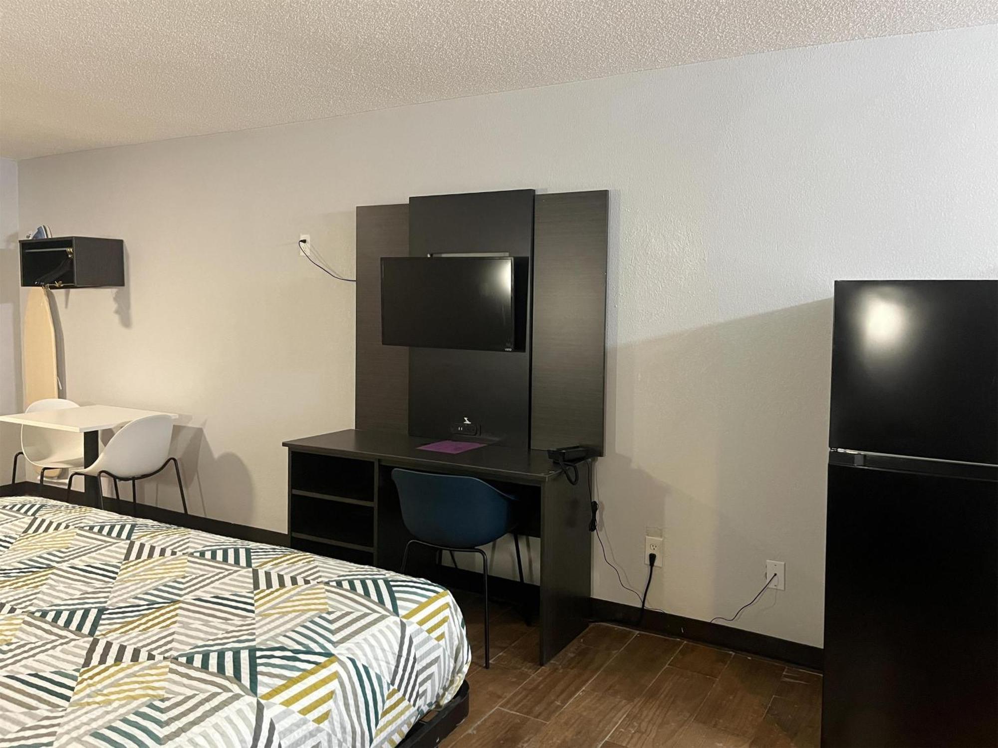 Studio 6 Suites Hurricane, Wv Экстерьер фото